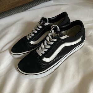 Black vans